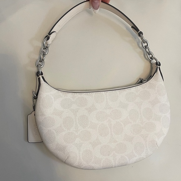 Coach mini Payton Cream Shoulder Bag with Silver Accents - Picture 2 of 4